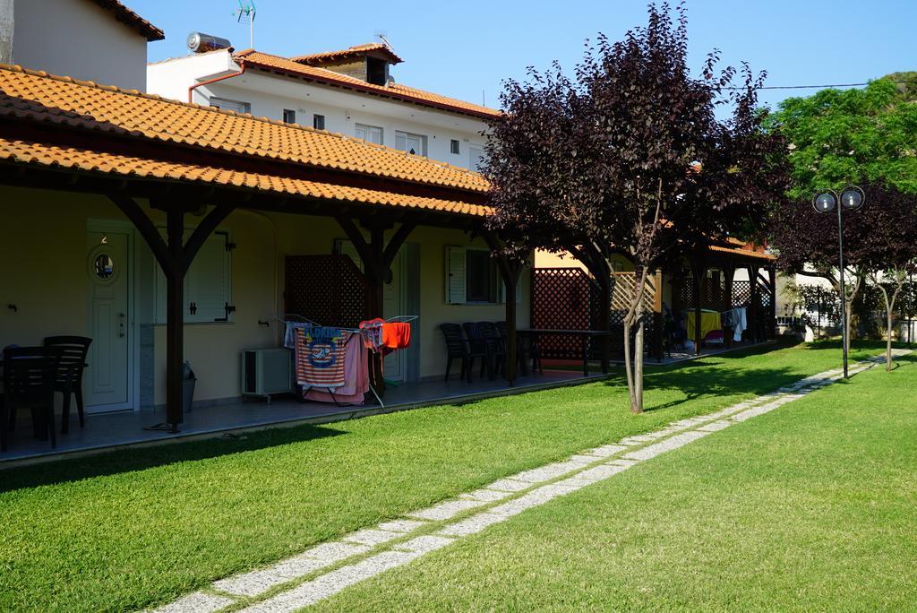 Ferienwohnung Ammos Kalamitsi Zimmer foto